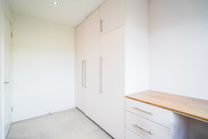 Photo 16- click for photo gallery